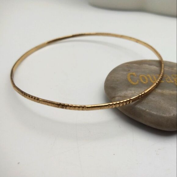 Champagne tracks tribal bracelet - Picture 1 of 2